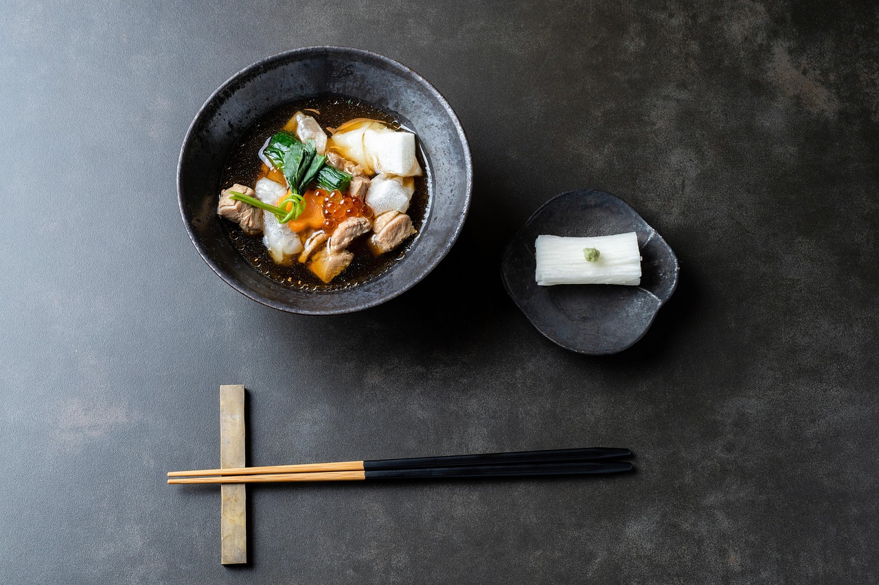 お正月に楽しむ豪華料理の海鮮メニューは？